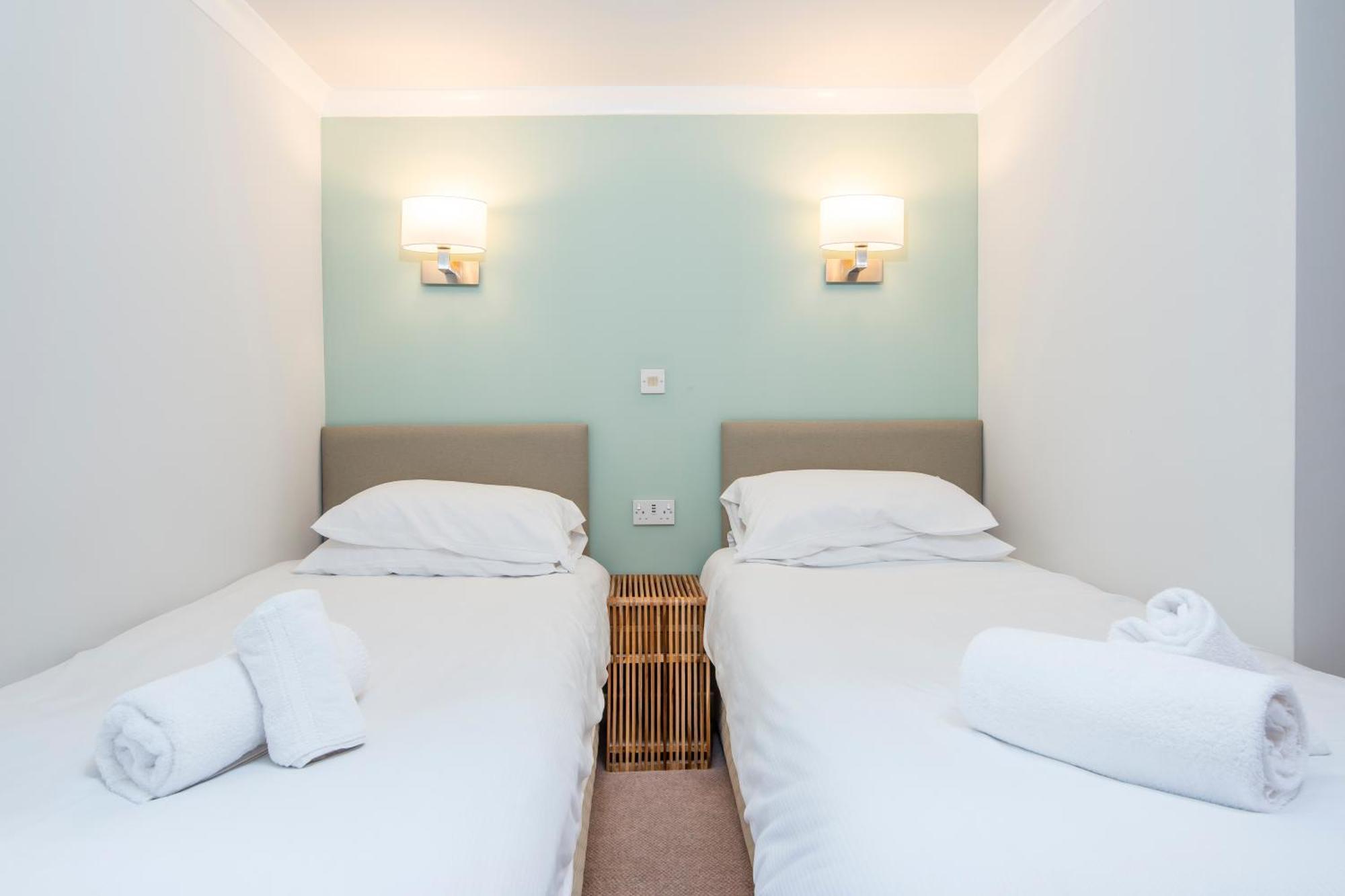 Trewern Arms Hotel Nevern Dış mekan fotoğraf