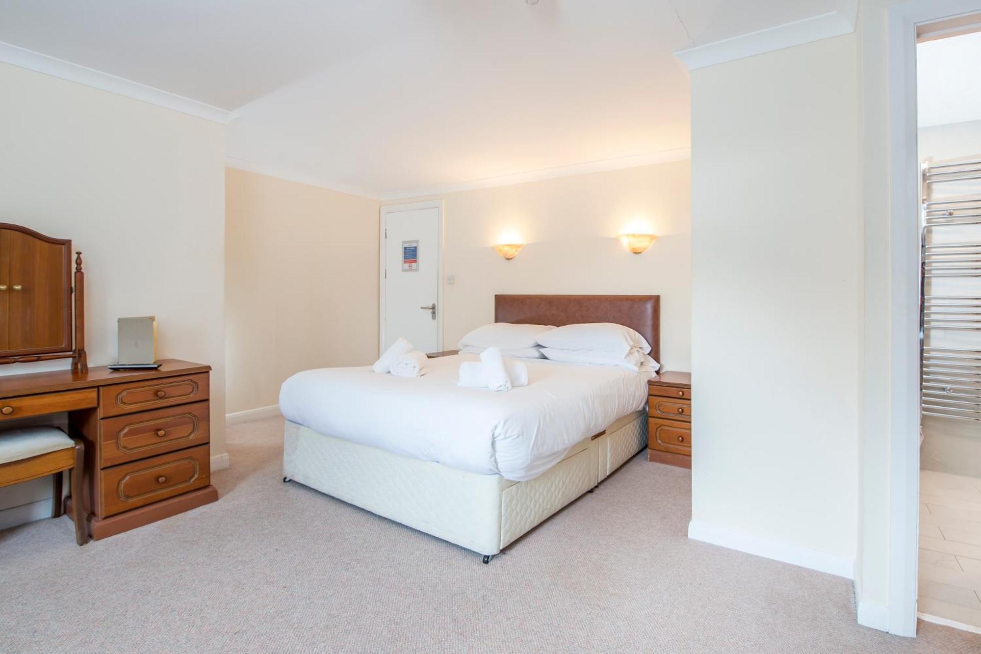 Trewern Arms Hotel Nevern Dış mekan fotoğraf